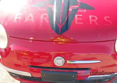 2013 Fiat 500 Lounge z USA, uszkodzony, nr VIN 3C3CFFCR0DT574247